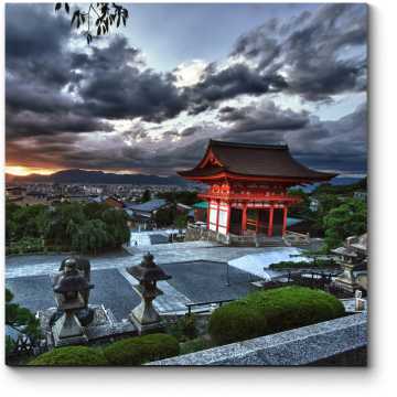 Модульная картина Грозовые облака над Киомицу-дэра, Киото