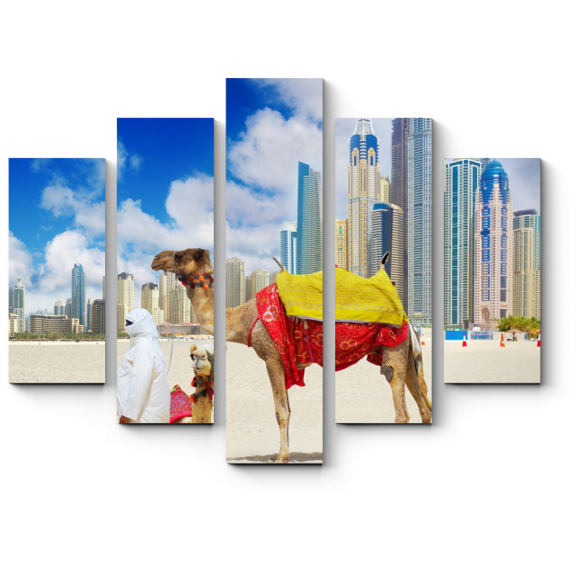 Модульная картина Верблюды на пляже Дубая